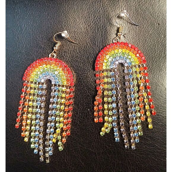 Stunning! Iced Rhinestone Dangle RAINBOW Earrings 🌈 - Picture 3 of 6